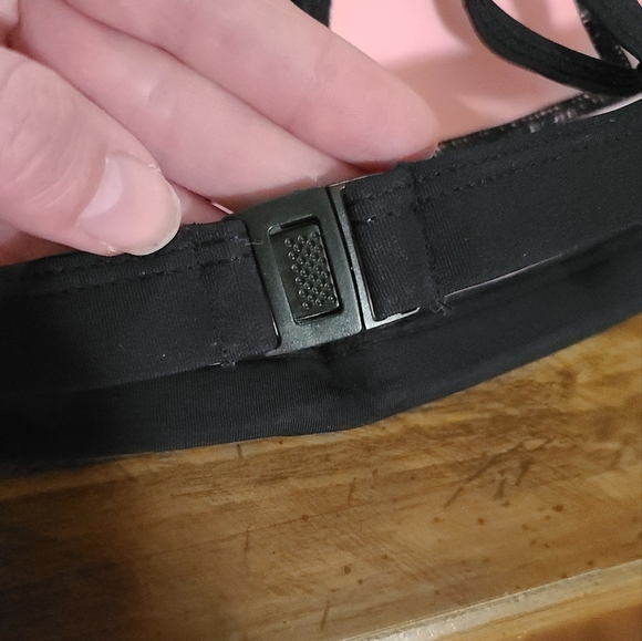 Triangl Swimwear Bikini Top - Picture 4 of 6